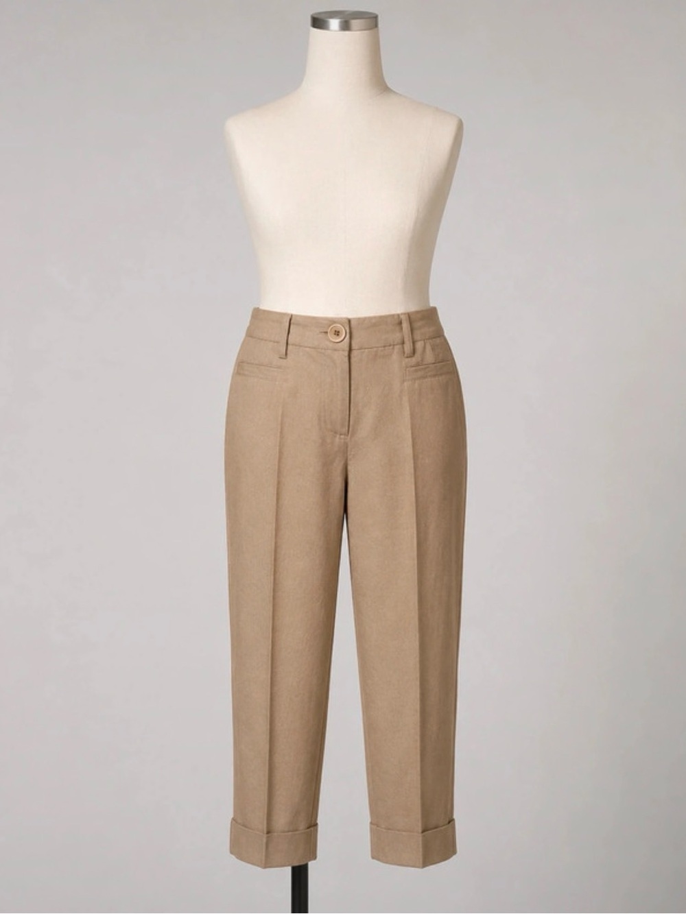 Larry Levine Cropped Ankle Pants in Khaki Tan